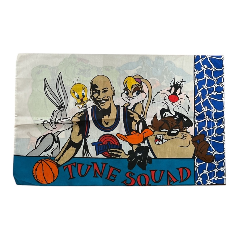 Vintage 1996 Dead Stock Space Jam Michael Jordan Looney Tune Squad Pillow Case